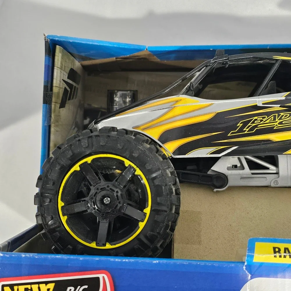 New Bright Forza Funco F9 RC Truck 1:14 Scale 4WD 2.4GHz yellow & black